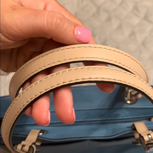 MK Bag - Picture 3 of 5